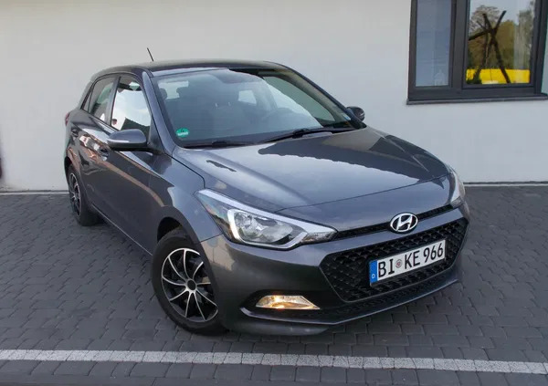 samochody osobowe Hyundai i20 cena 29500 przebieg: 137121, rok produkcji 2015 z Czersk